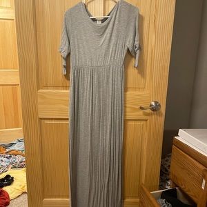 Heather grey tie sleeve maxi size medium